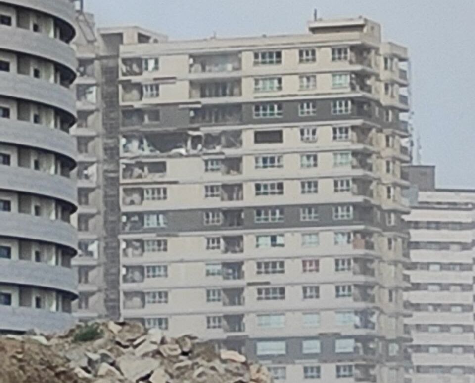 حادثه انفجار گاز در یکی از طبقات برج پامچال