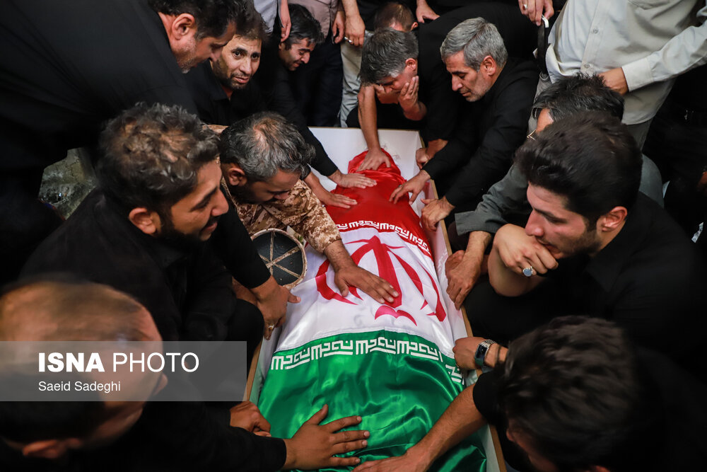 مراسم تشییع و تدفین شهدای تجاوز رژیم صهیونیستی