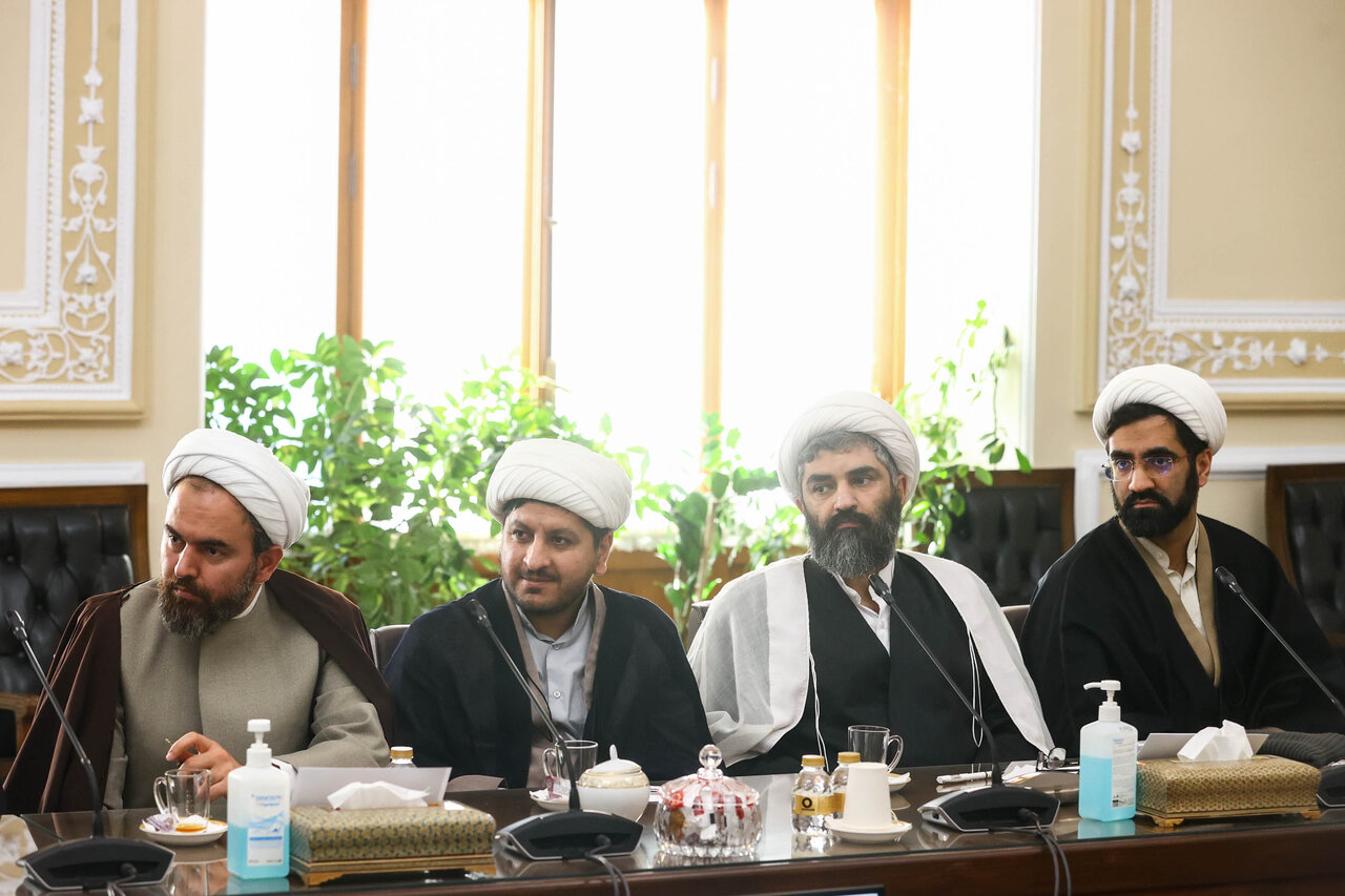 دیدار هیات علمی مرکز تحقیقات اسلامی مجلس با قالیباف