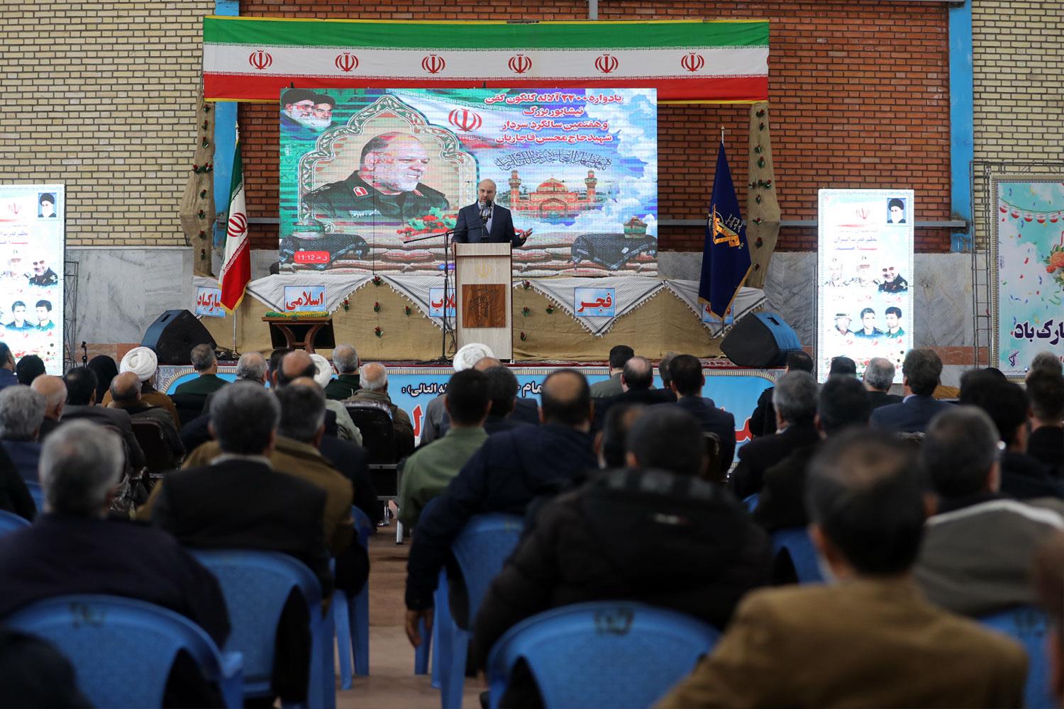 حضور قالیباف در یادواره ۲۴۰۰ شهید نیشابور