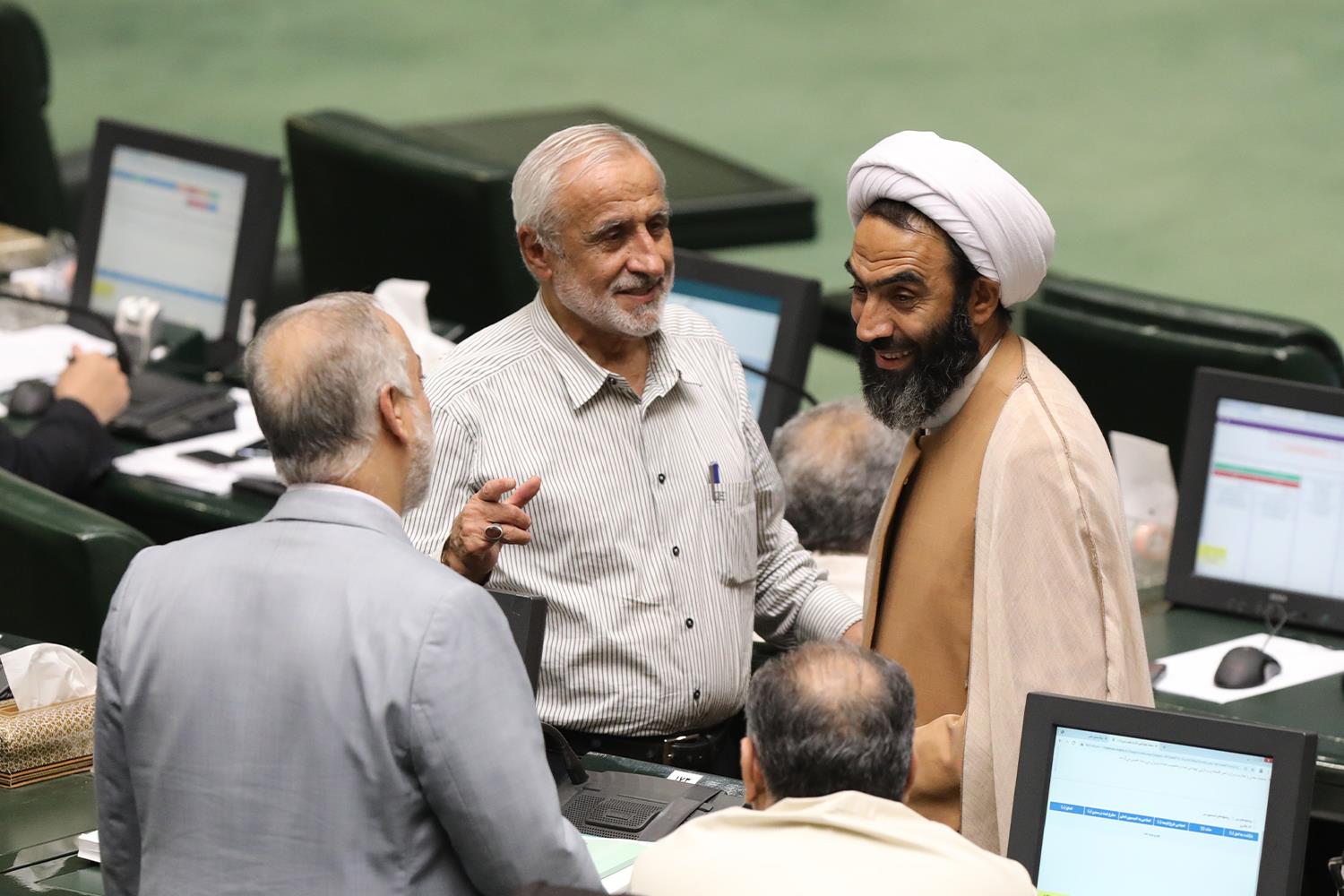 بررسی برنامه هفتم توسعه در مجلس