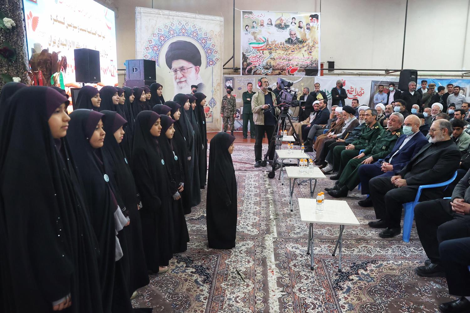 کنگره ۴۰۰۰ شهید منطقه ۱۷ تهران با حضور قالیباف