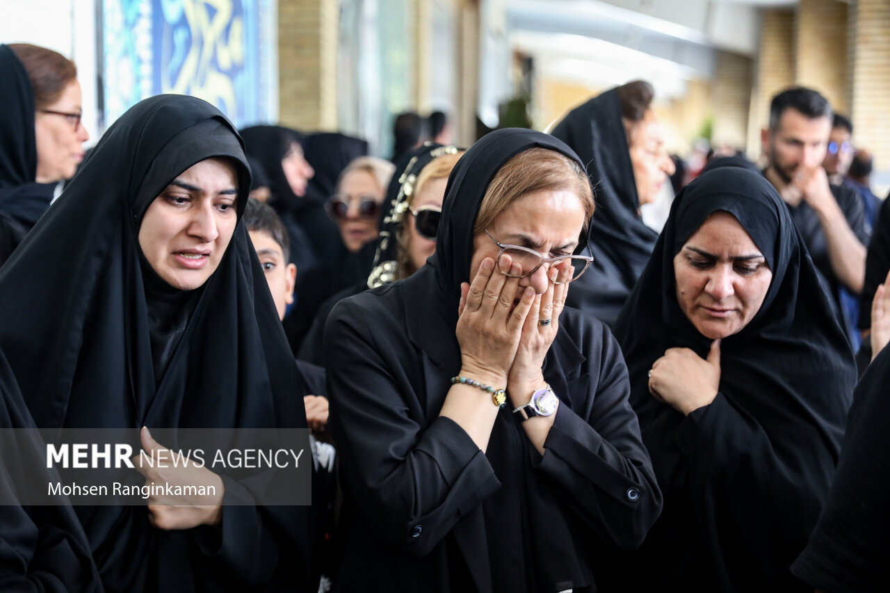 مراسم تشییع پیکر شهید دو ساله رایان قاسمیان