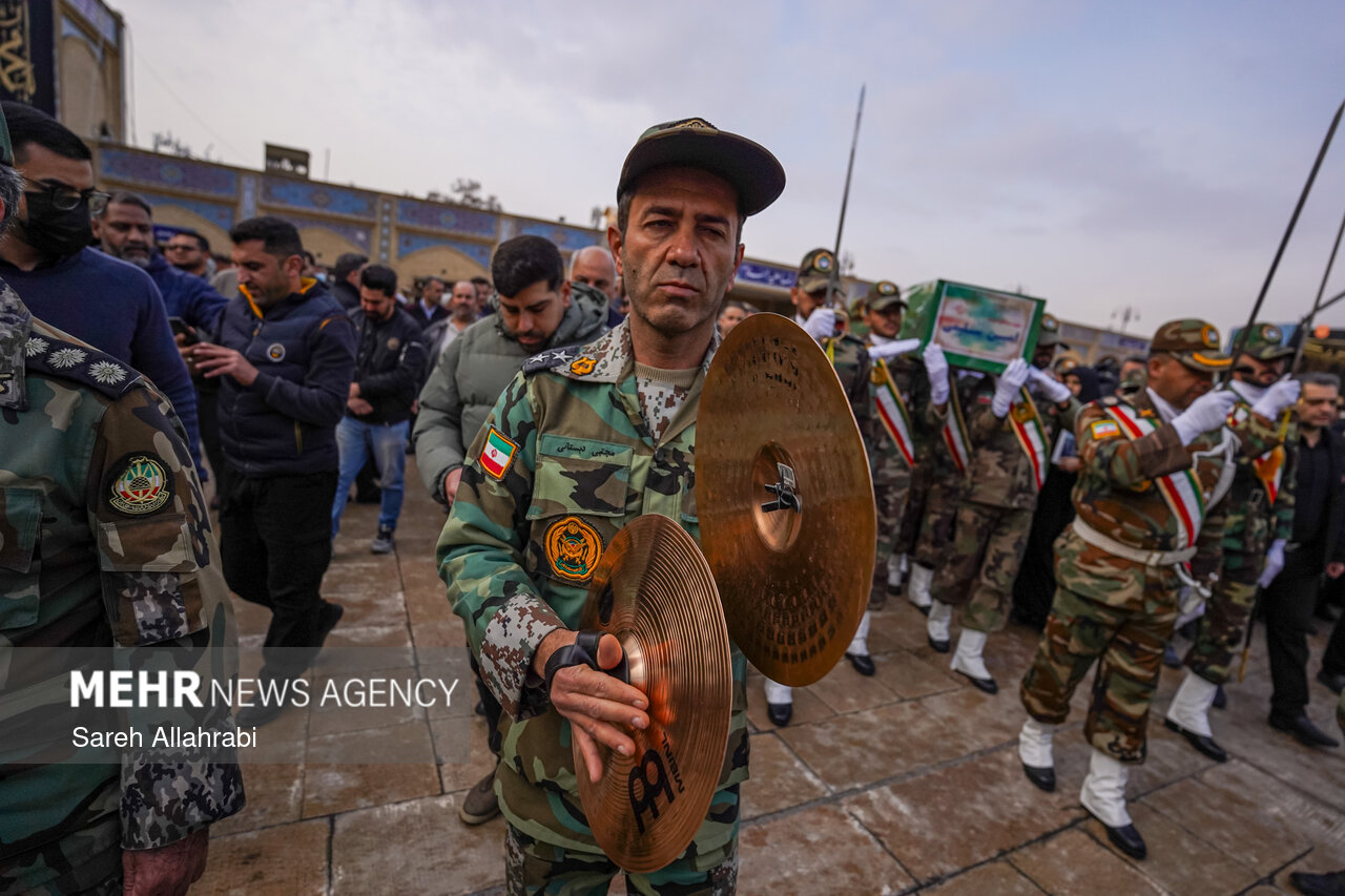 تشییع شهید ارتشی مدافع امنیت در شیراز