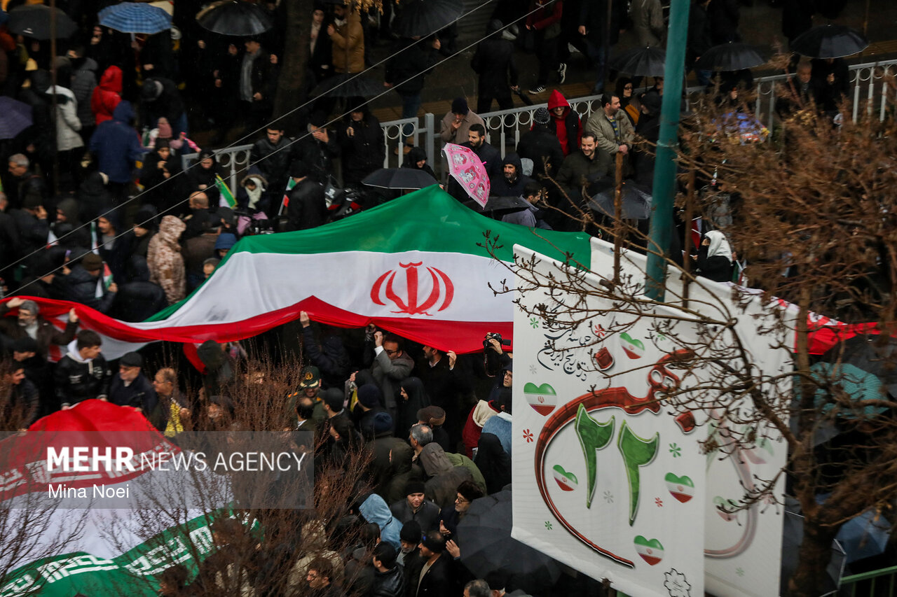 راهپیمایی ۲۲ بهمن در تبریز