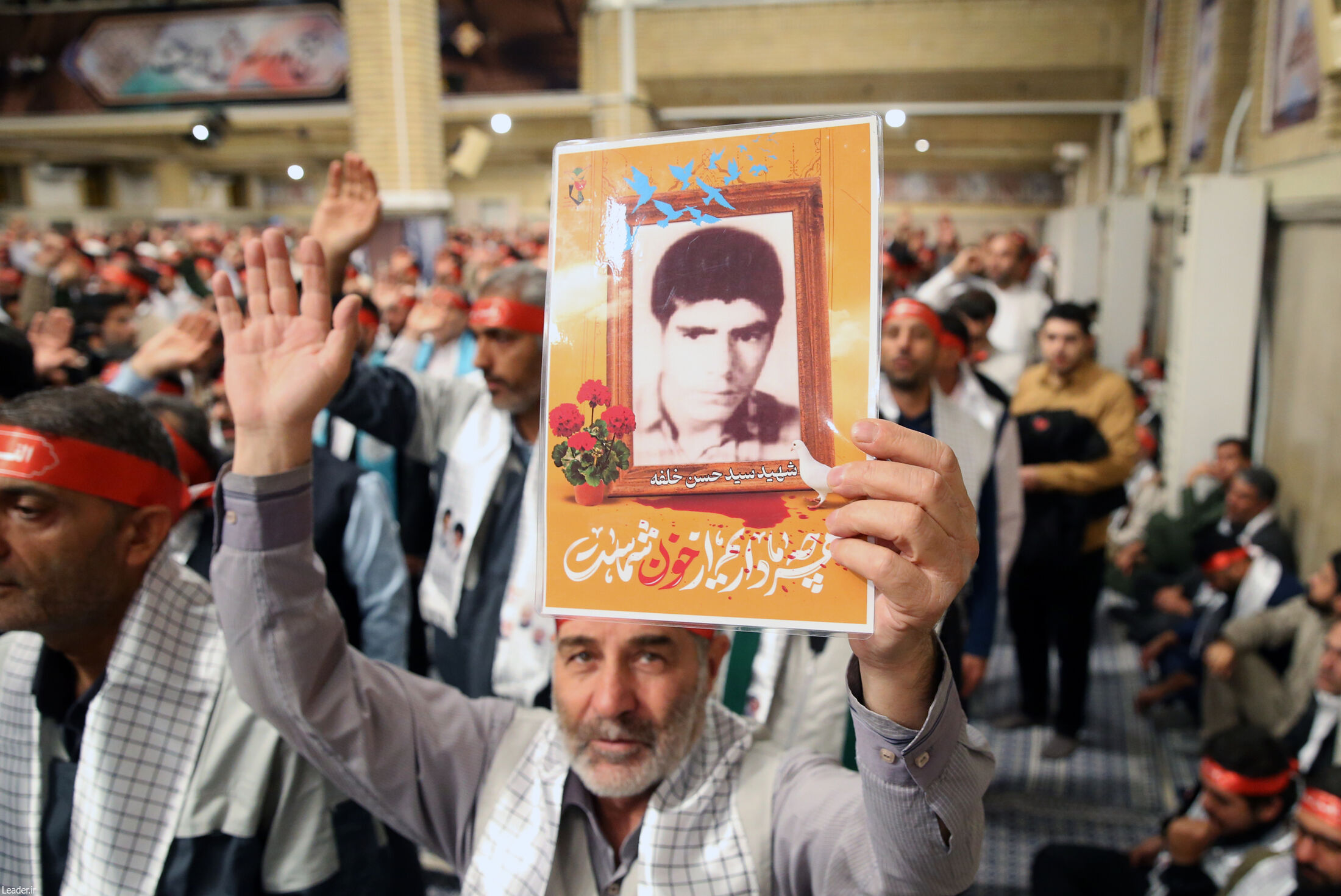 تصاویری از دیدار بسیجیان با رهبر انقلاب