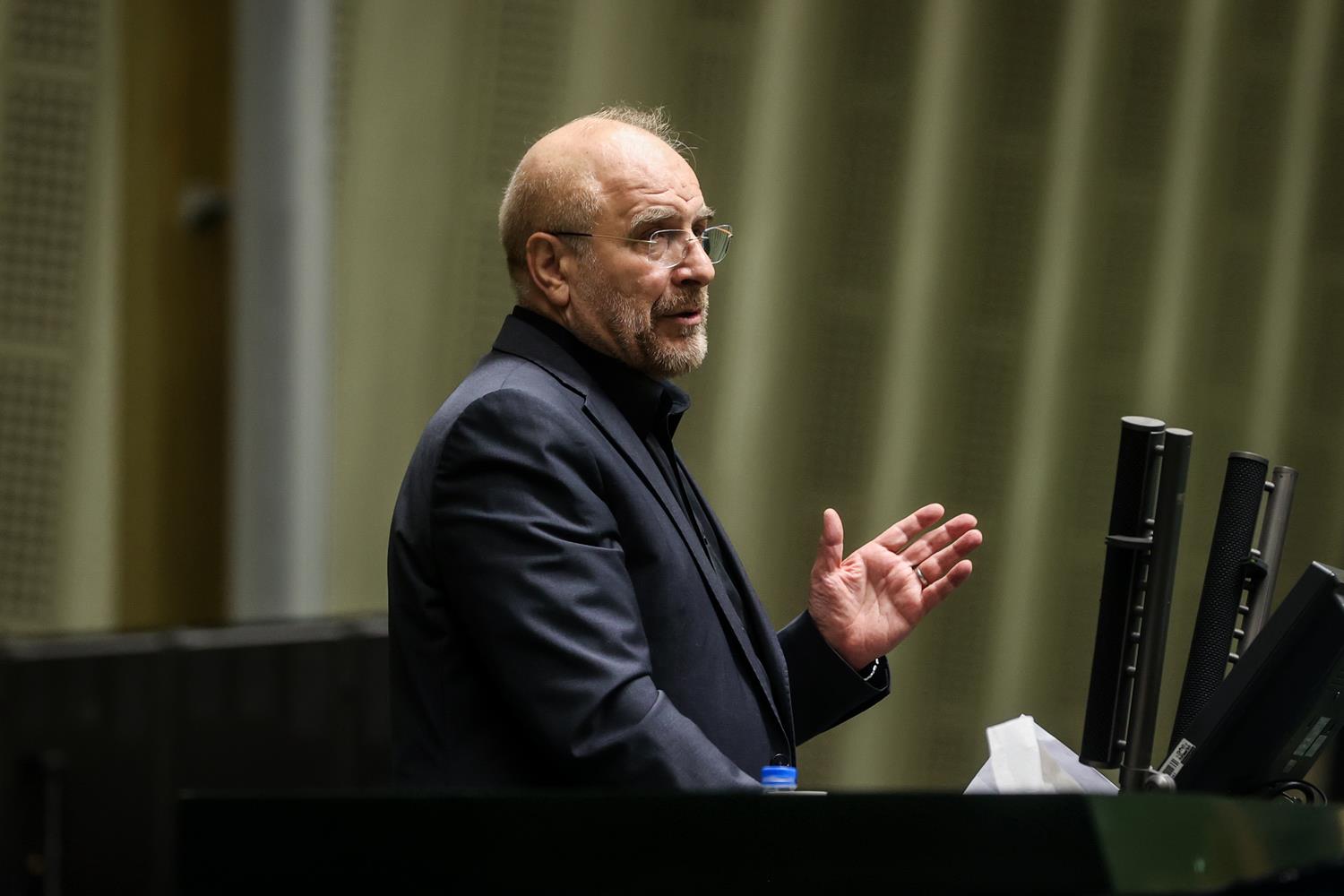 حضور قالیباف در نشست کمیسیون تلفیق لایحه برنامه هفتم توسعه