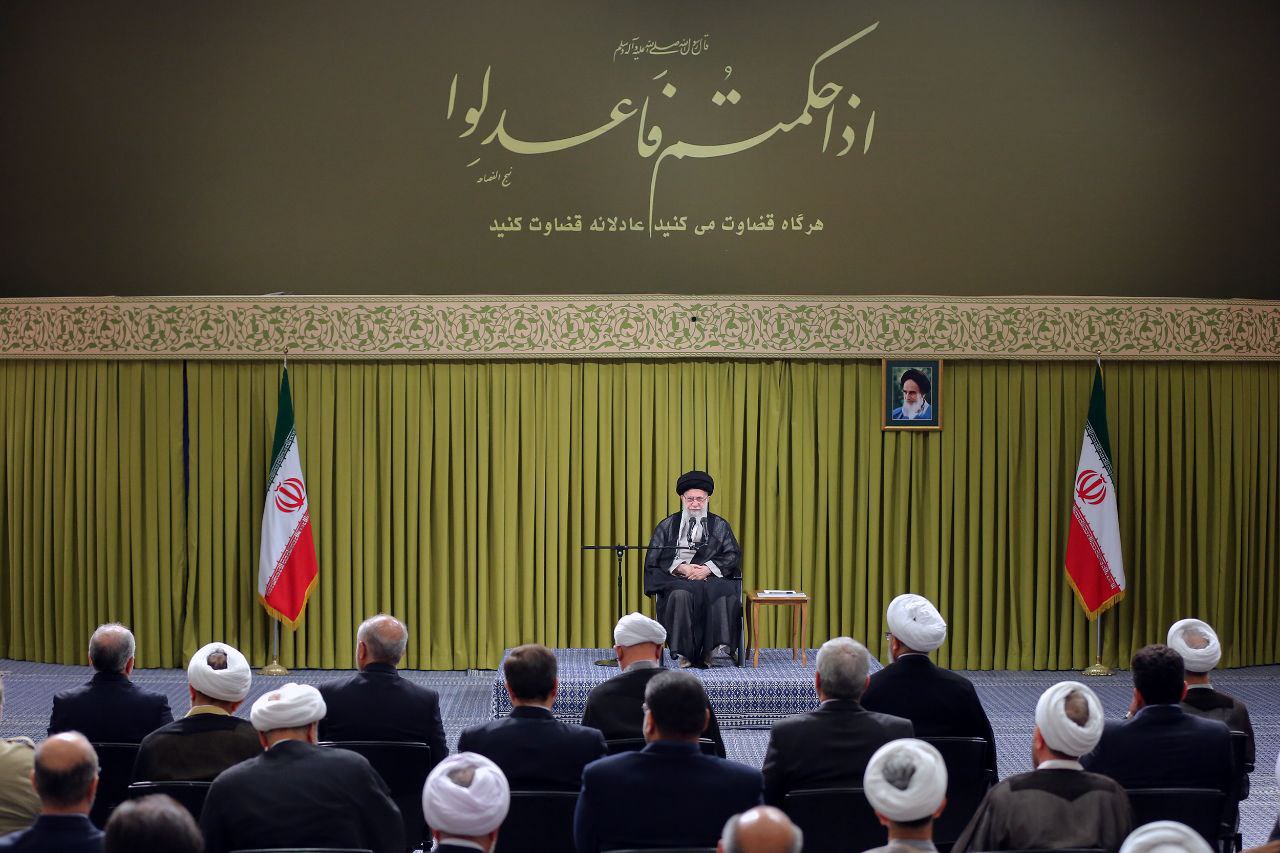 دیدار مسئولان قوه قضائیه با رهبر انقلاب