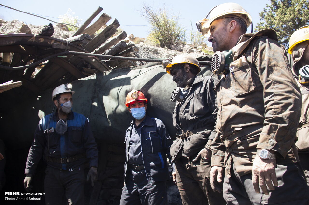 ۱۲۰ ساعت بی‌خبری از ۲ معدن‌چی محبوس در طزره 