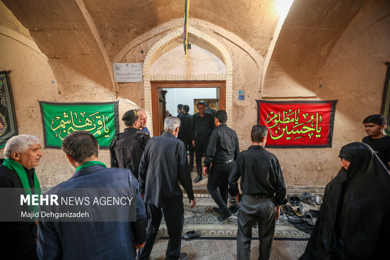 روضه‌خوانی سنتی در بیت شهید صدوقی یزد