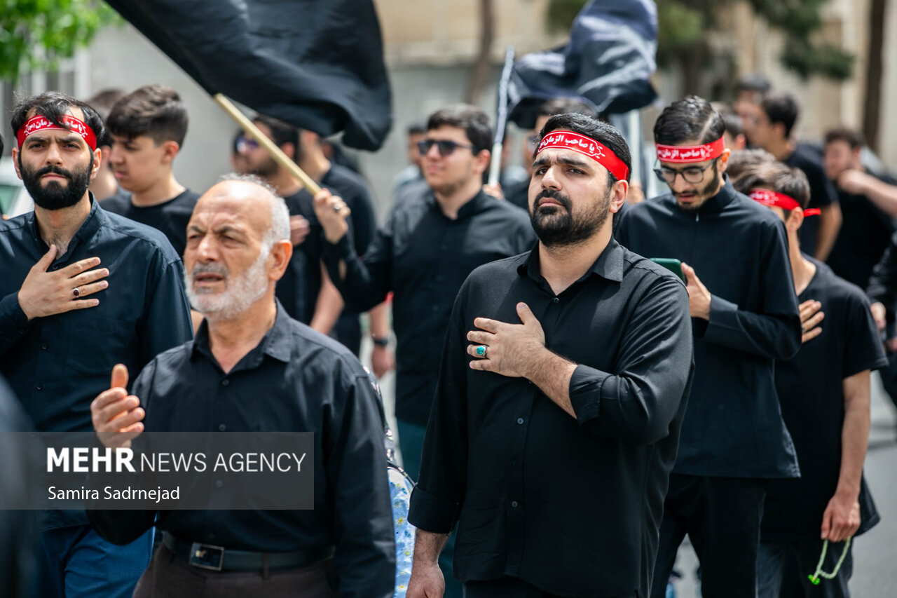 دسته عزاداری روز شهادت امام جعفر صادق (ع)