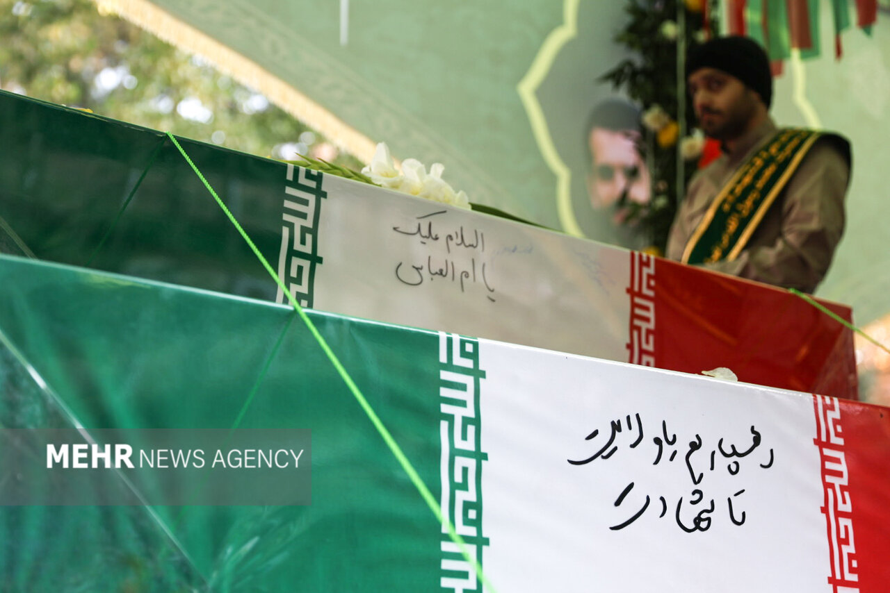 تشییع پیکر مطهر ۳۰۰ شهید گمنام دفاع مقدس در سراسر کشور