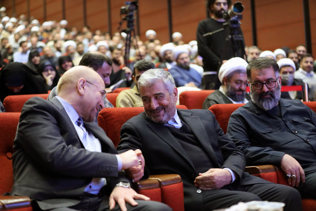 سخنرانی قالیباف در گردهمایی فعالان فرهنگی جبهه انقلاب اسلامی