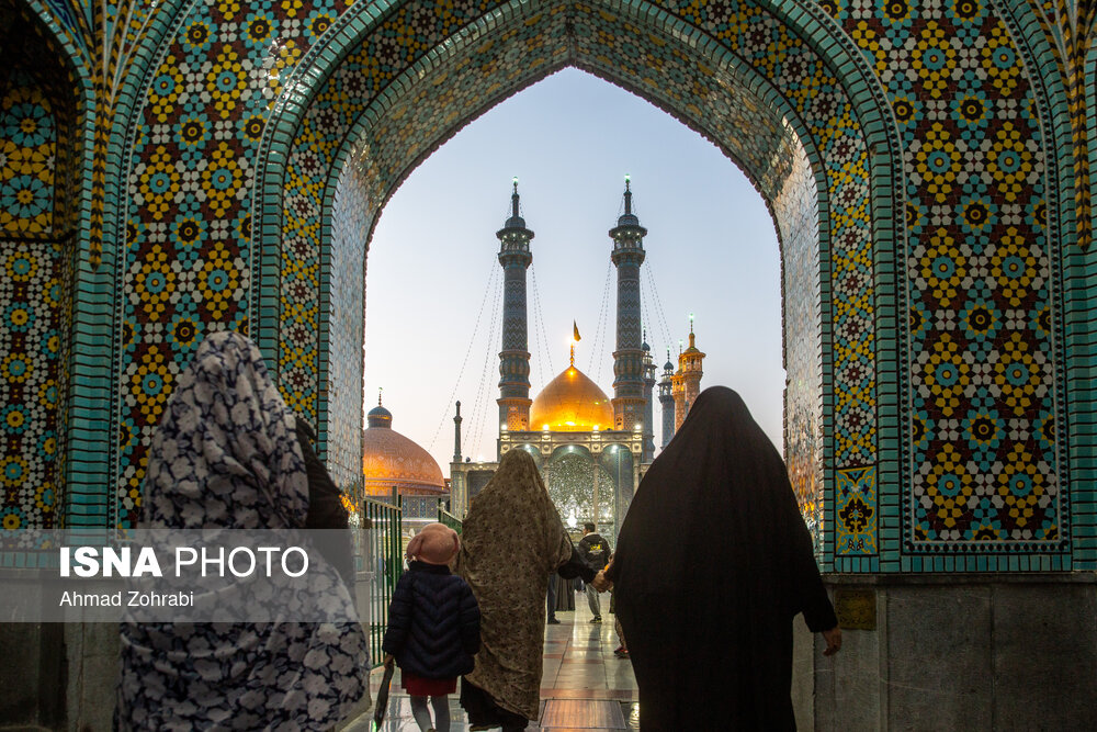 لیلة الرغائب شب آرزوها در حرم حضرت فاطمه معصومه(س)