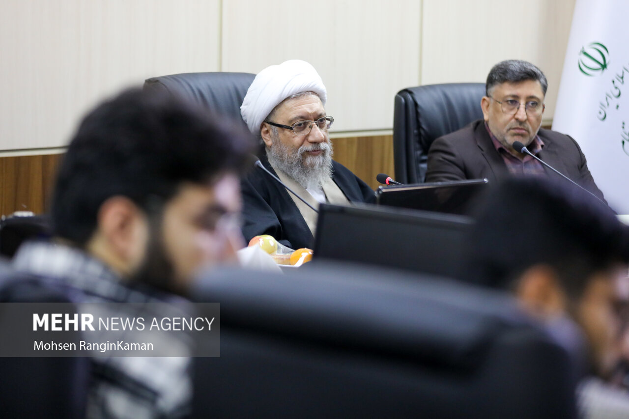 نشست دانشجویان با رئیس مجمع تشخیص مصلحت نظام