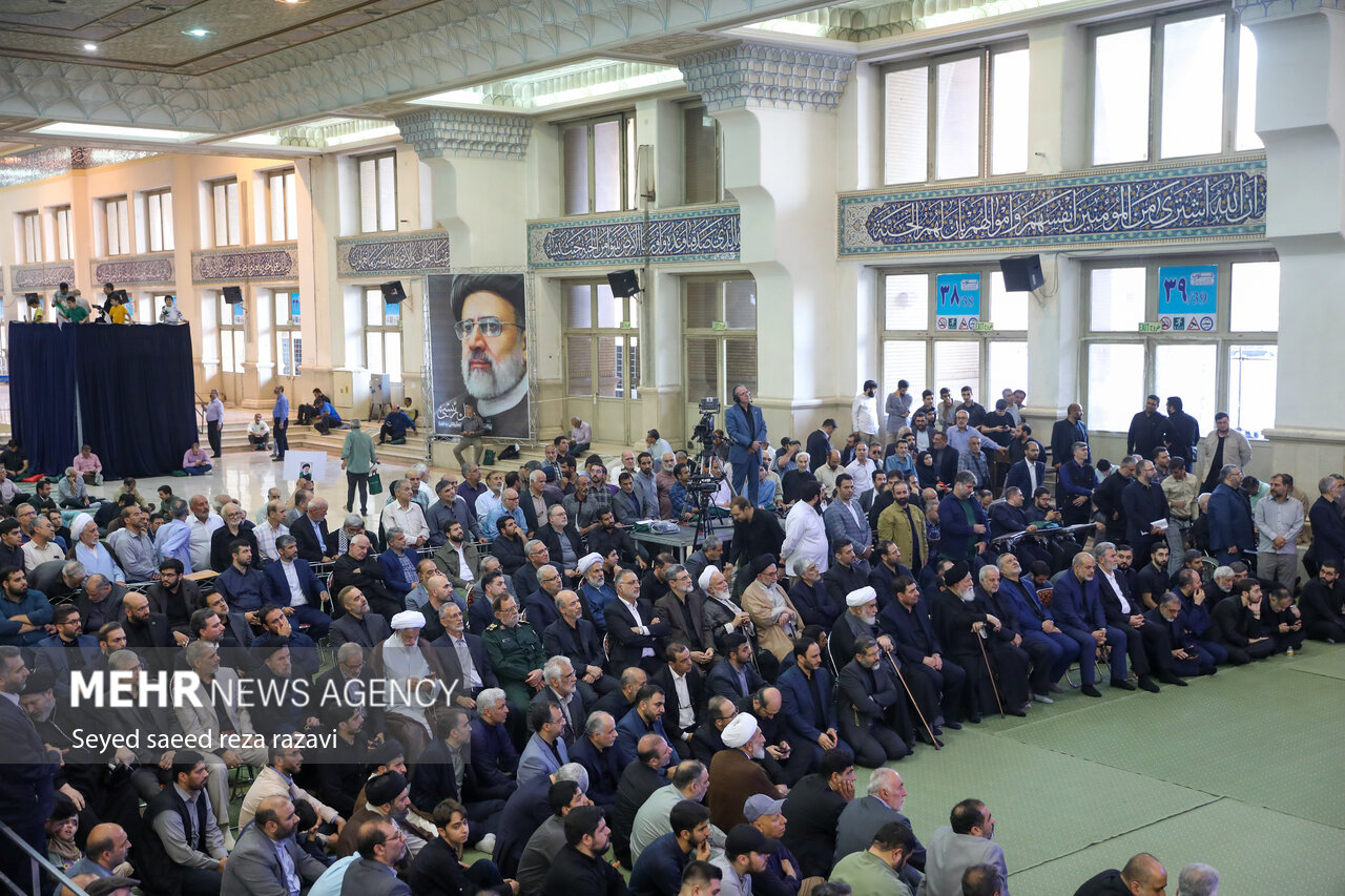 مراسم چهلمین روز شهادت شهدای خدمت