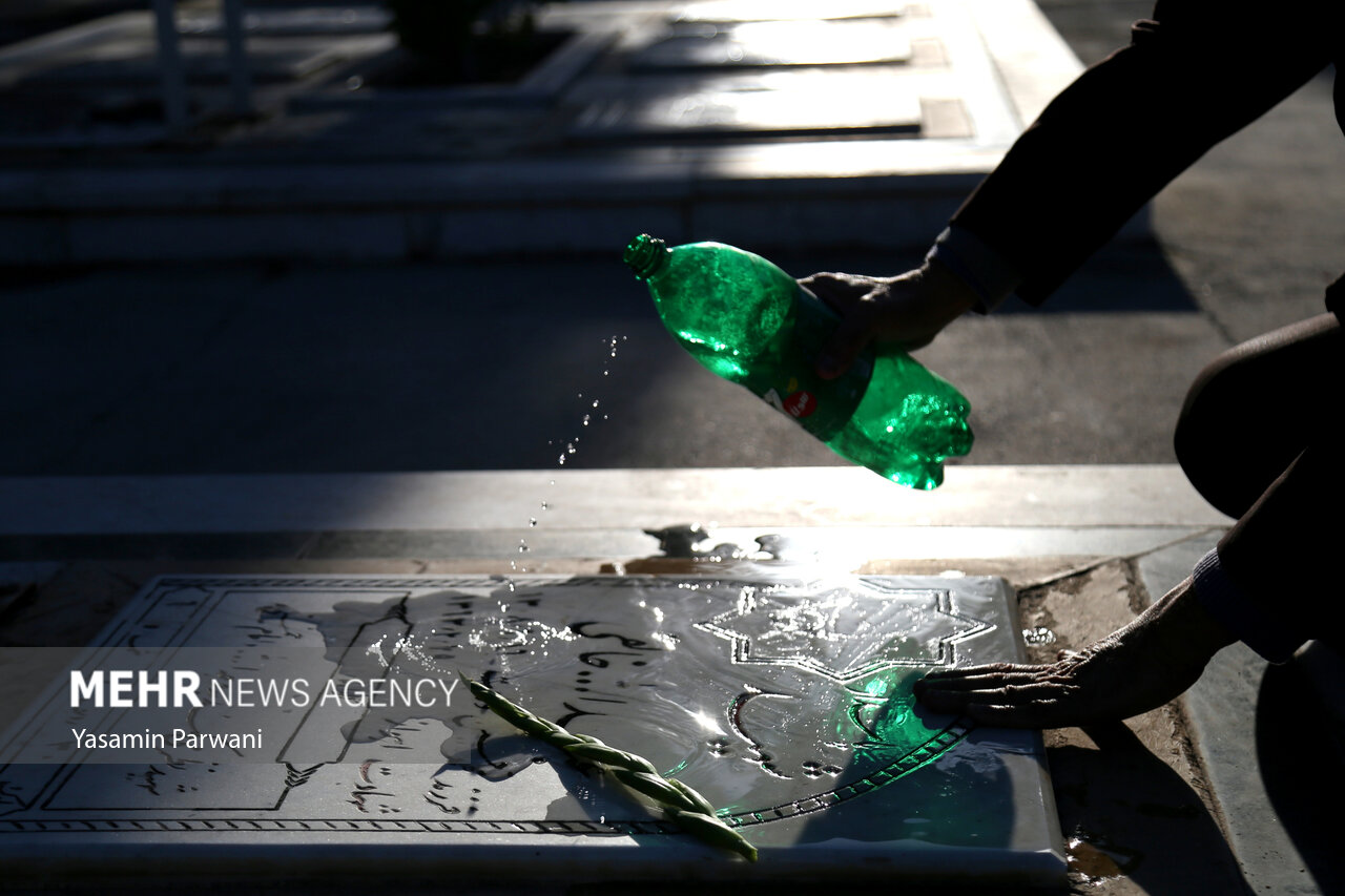 آیین مهمانی لاله‌ها 