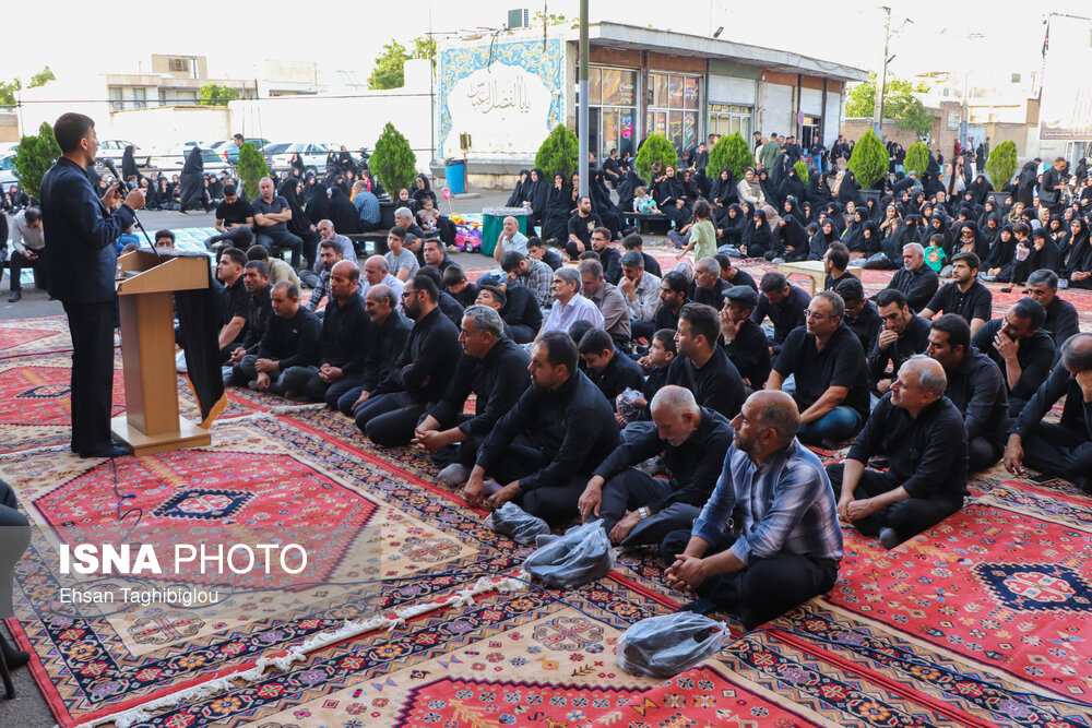 آیین تعویض پرچم حسینیه اعظم زنجان