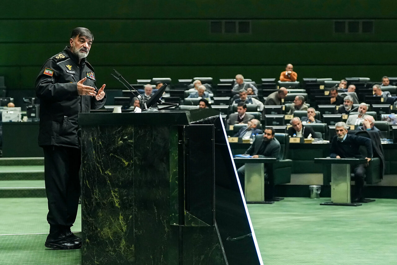 نشست غیرعلنی چهارشنبه ۱۷ دی