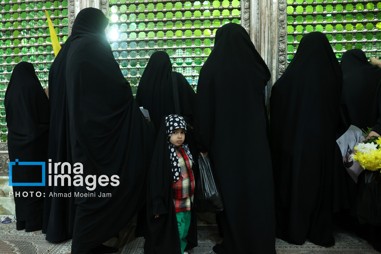 نماز جمعه تهران در حرم مطهر امام خمینی(ره)
