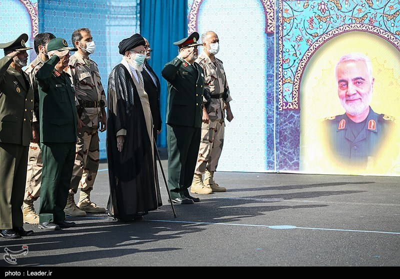 حضور رهبر انقلاب در دانشگاه افسری امام حسن(ع) 