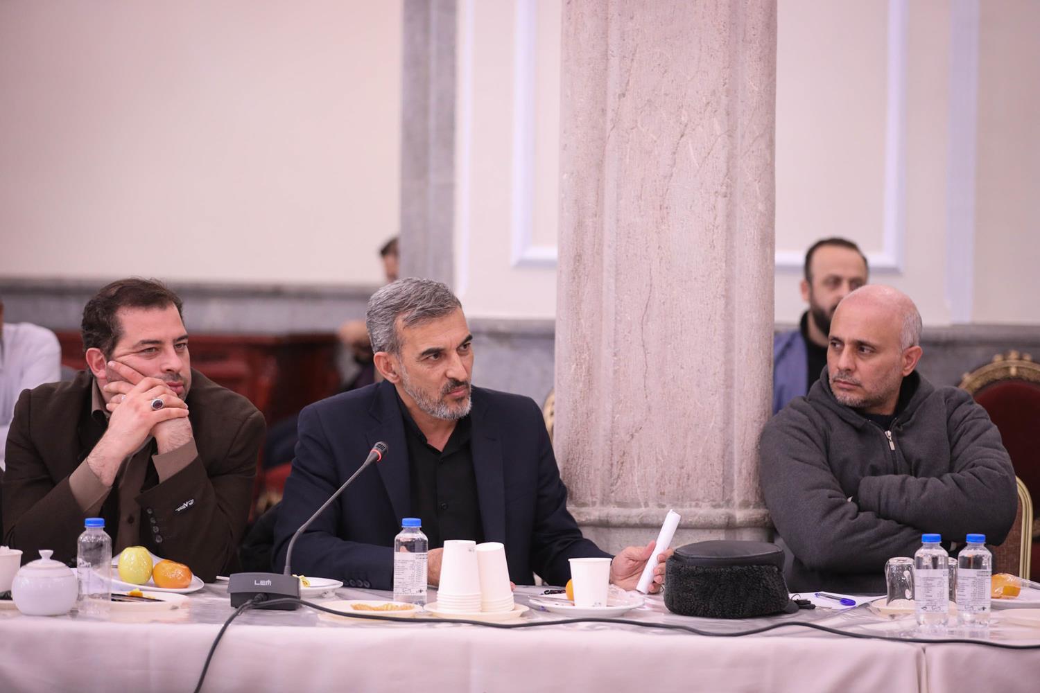 دیدار شورایاران محلات تهران با قالیباف