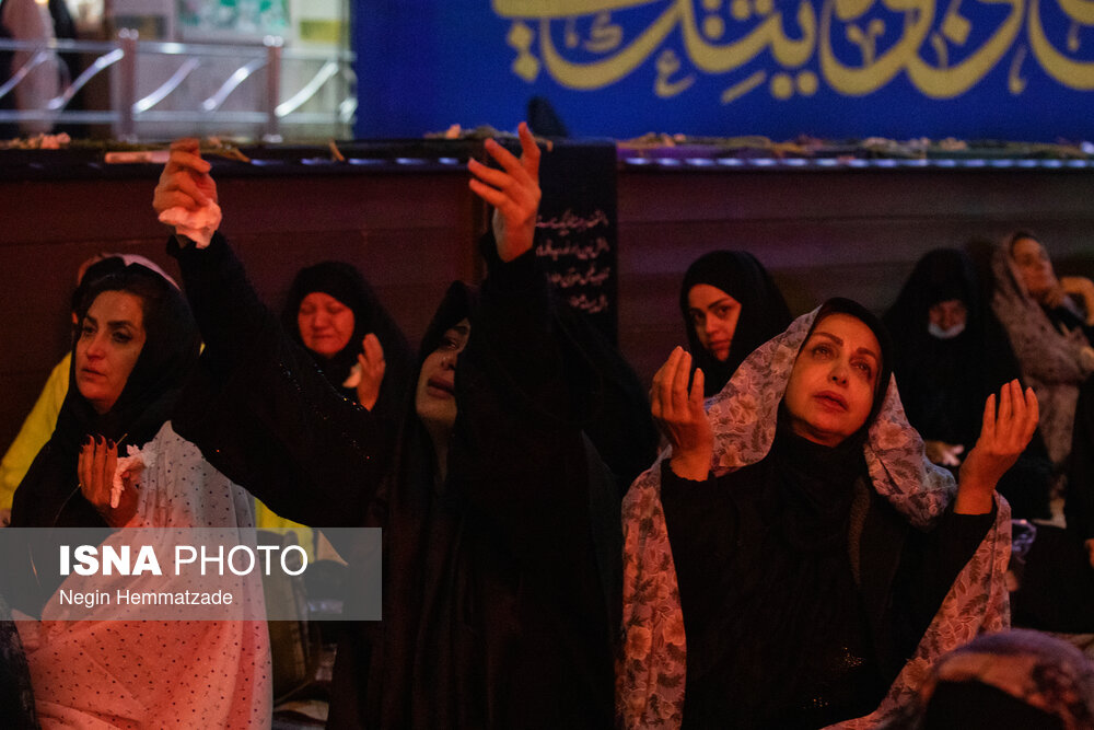 شب نوزدهم ماه مبارک رمضان در امامزاده صالح(ع)