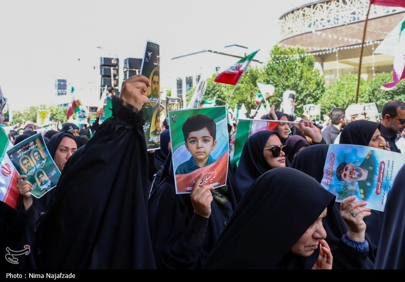 تشییع پیکر ۴ شهید حملات رژیم صهیونیستی در مشهد