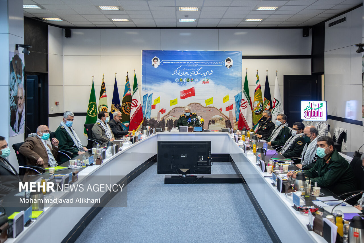 نشست شورای سیاست‌گذاری راهیان نور