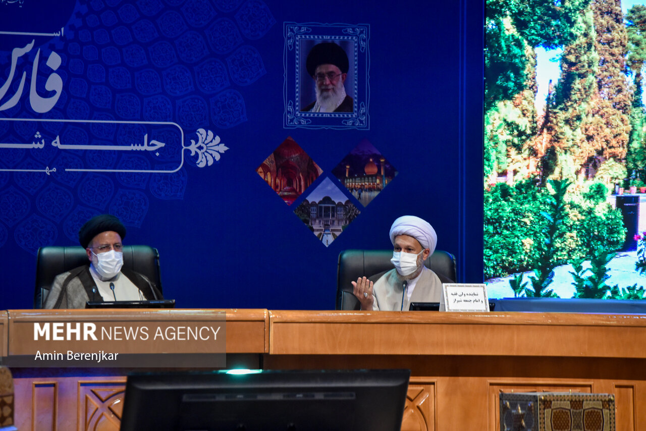 جلسه شورای اداری استان فارس