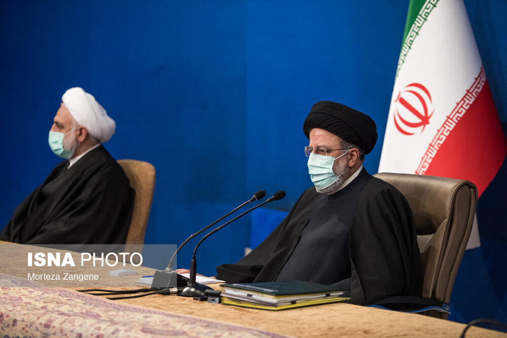 جلسه شورای عالی انقلاب فرهنگی