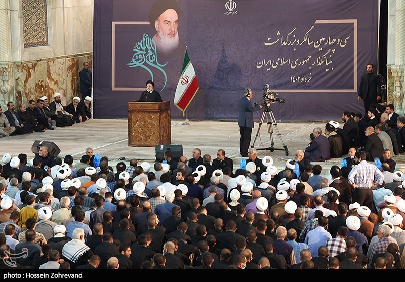 مراسم بزرگداشت سی و چهارمین سالگرد ارتحال حضرت امام خمینی (ره)
