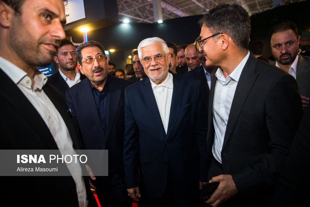 بازدید عارف از نمایشگاه ایران اکسپو ۲۰۲۵