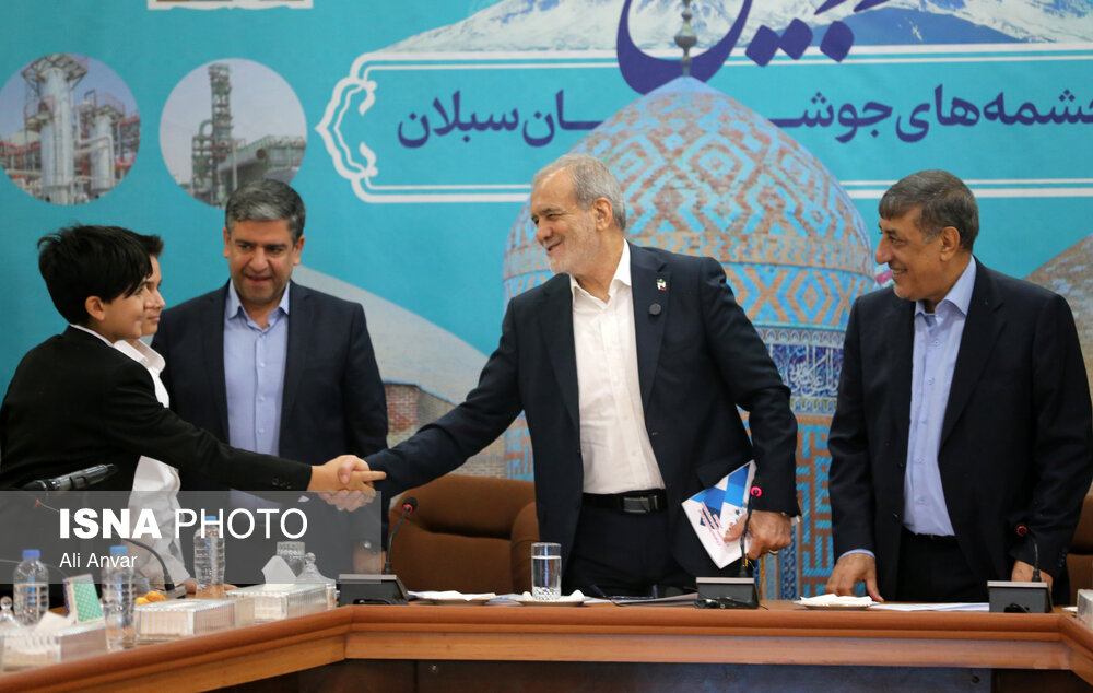 سفر رئیس جمهور به اردبیل