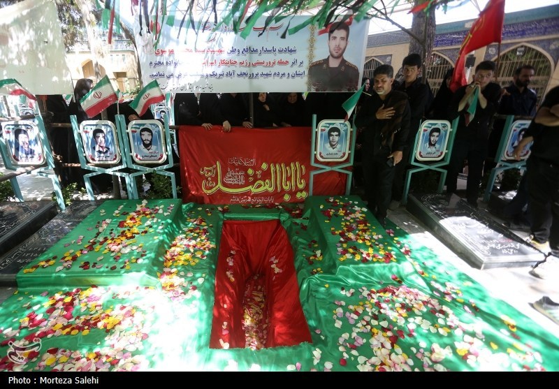 تشییع ۳ شهید حمله رژیم صهیونیستی در نجف آباد اصفهان
