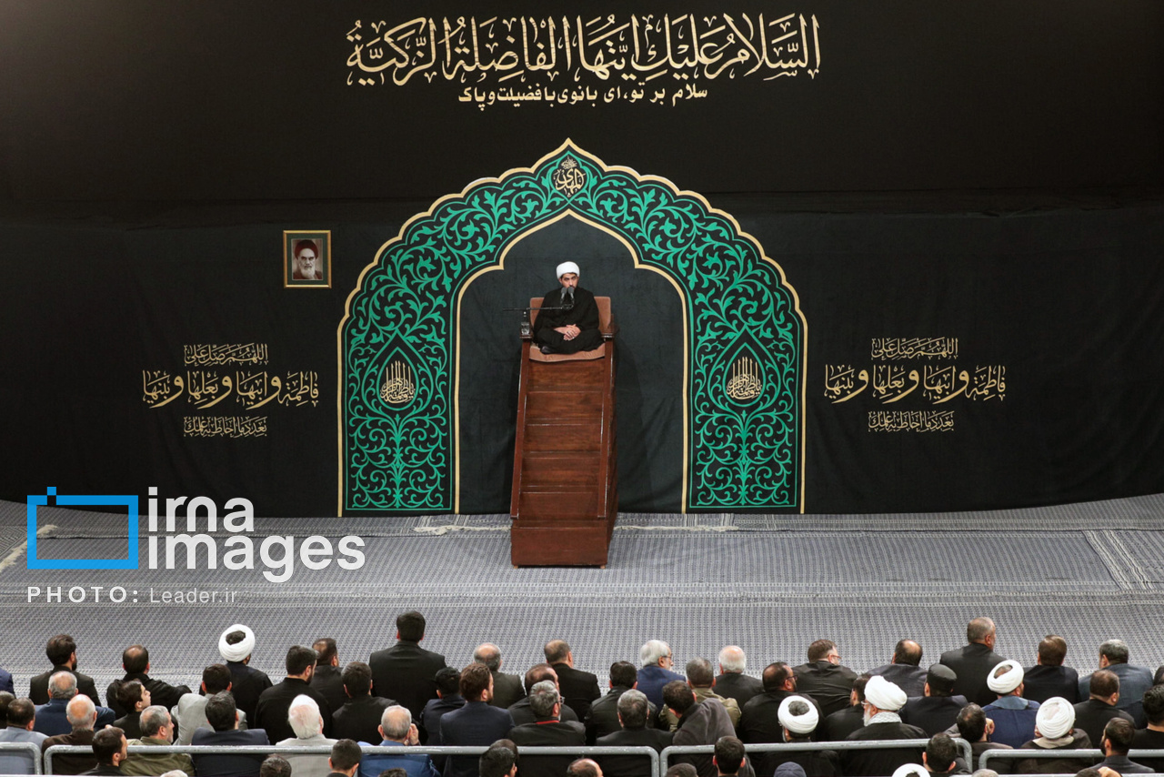 دومین شب عزاداری ایام فاطمیه با حضور رهبر انقلاب