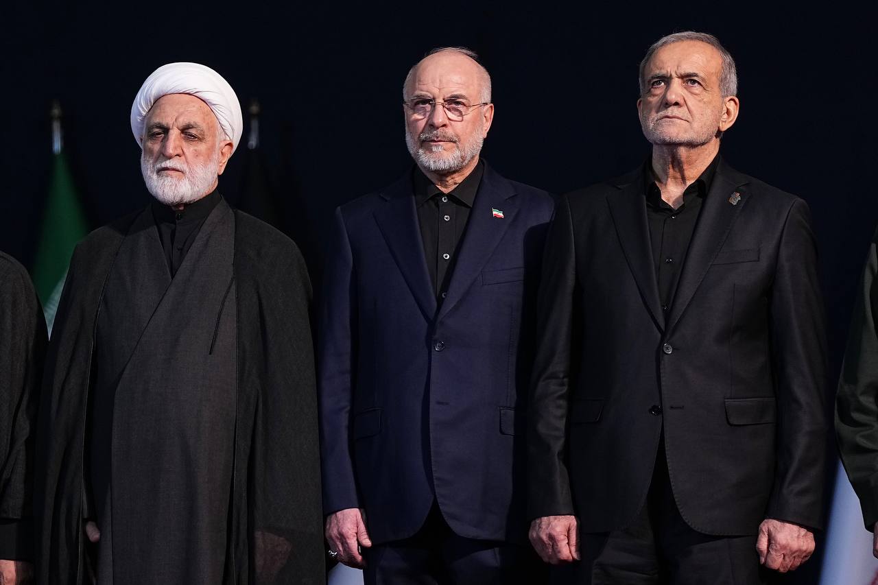 ادای احترام سران قوا