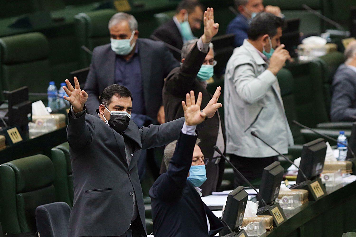 شانزدهمین جلسه علنی مجلس درباره بودجه 1400