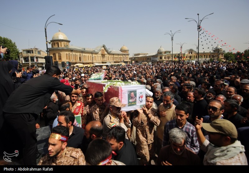 تشییع پیکر شهدای حملات رژیم صهیونیستی در همدان
