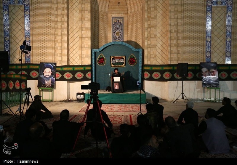 عزاداری اردو زبانان در حرم حضرت معصومه(س)