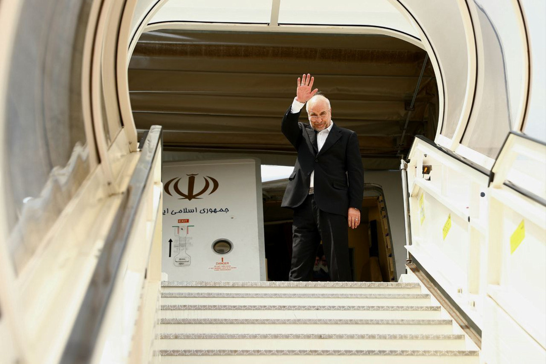 بدرقه قالیباف توسط رئیس و نایب‌رئیس مجلس کوبا