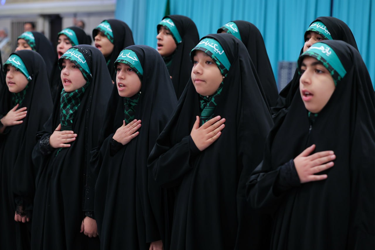 مراسم روز بسیج در حسینیه امام خمینی(ره)