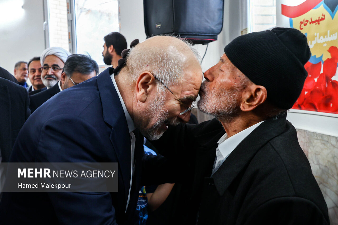 سفر رئیس مجلس به مشهد مقدس