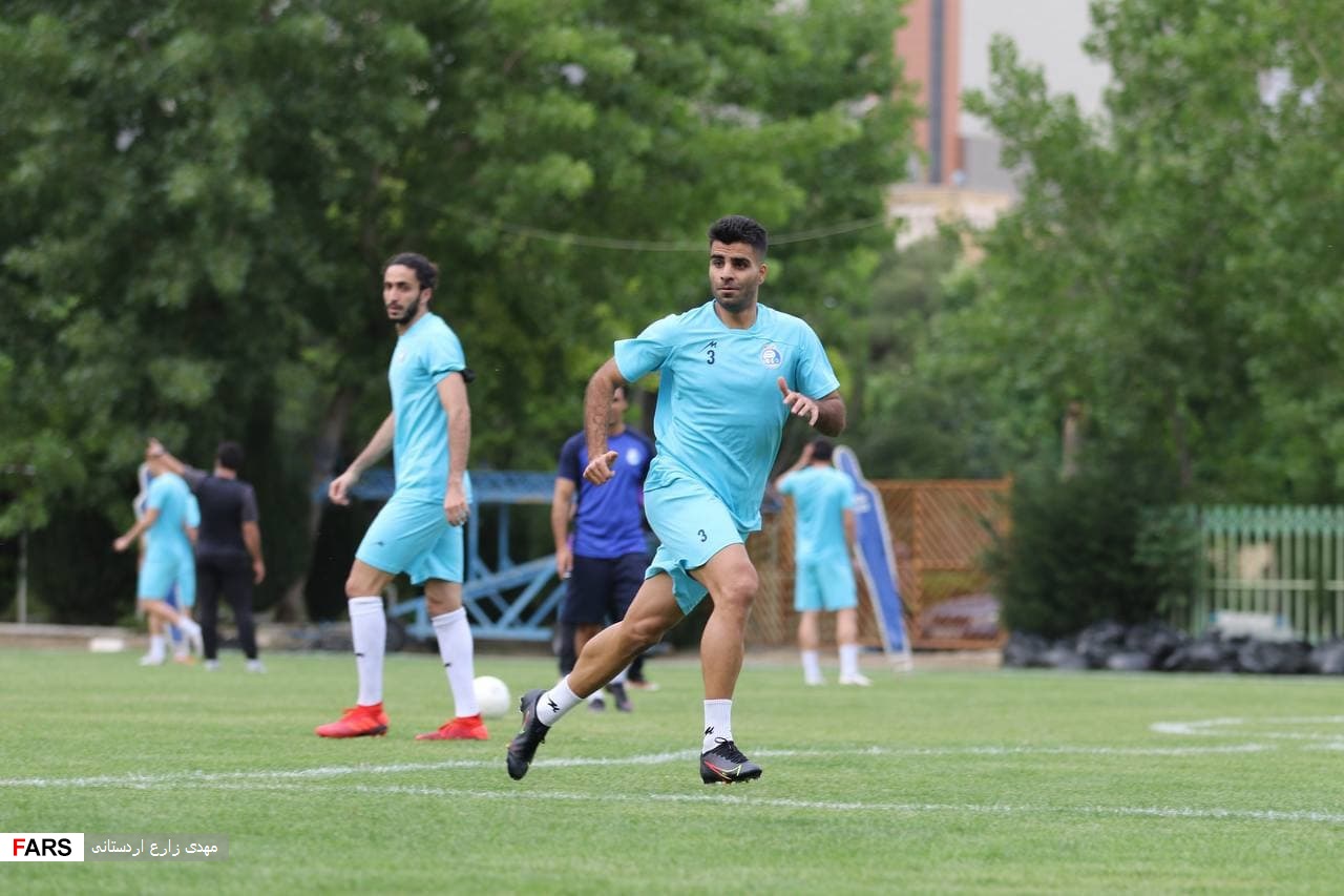 تمرین تیم فوتبال استقلال