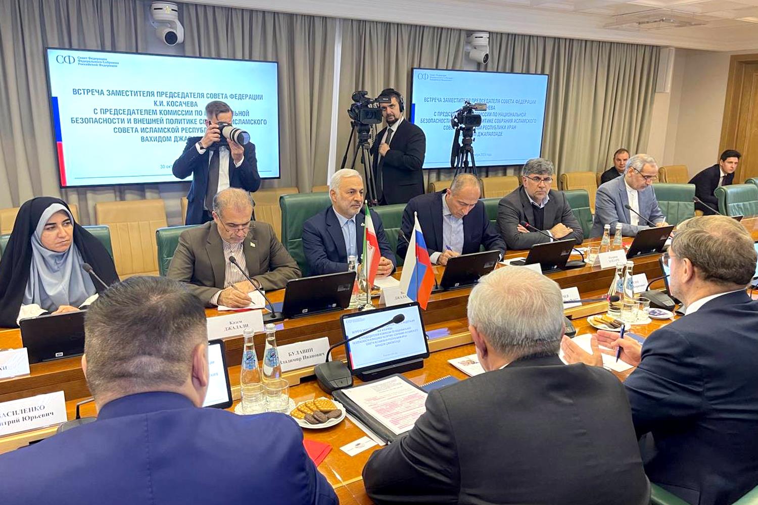 سفر هیاتی از کمیسیون امنیت ملی مجلس به مسکو و دیدار با مقامات روسی