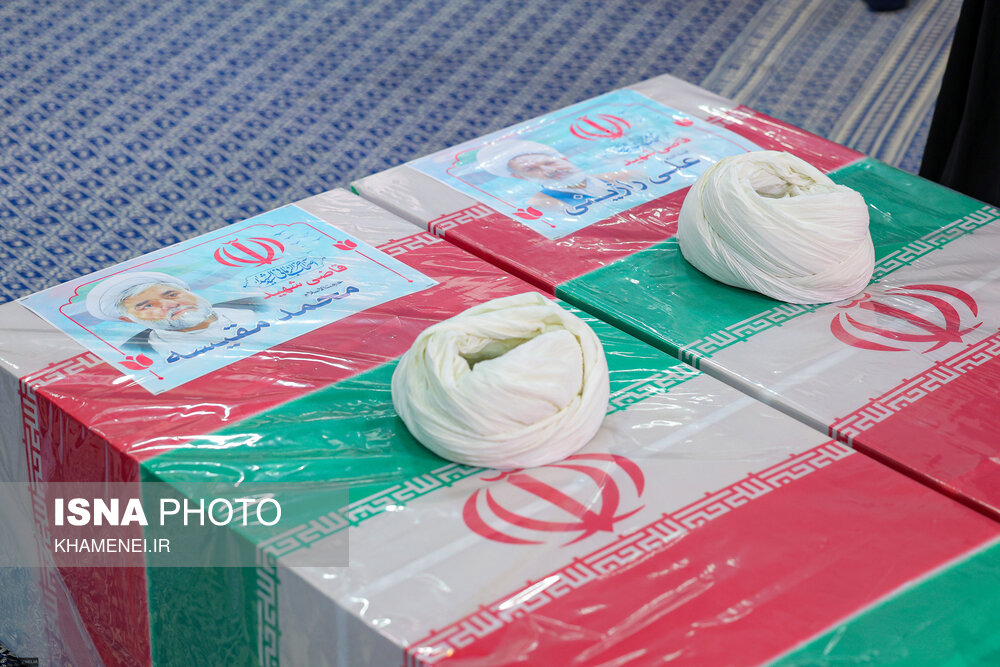 پیکر دو قاضی شهید