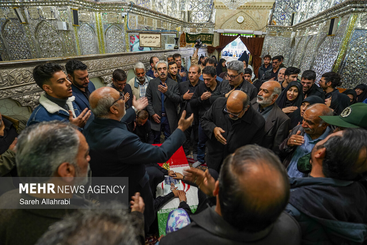 تشییع شهید ارتشی مدافع امنیت در شیراز