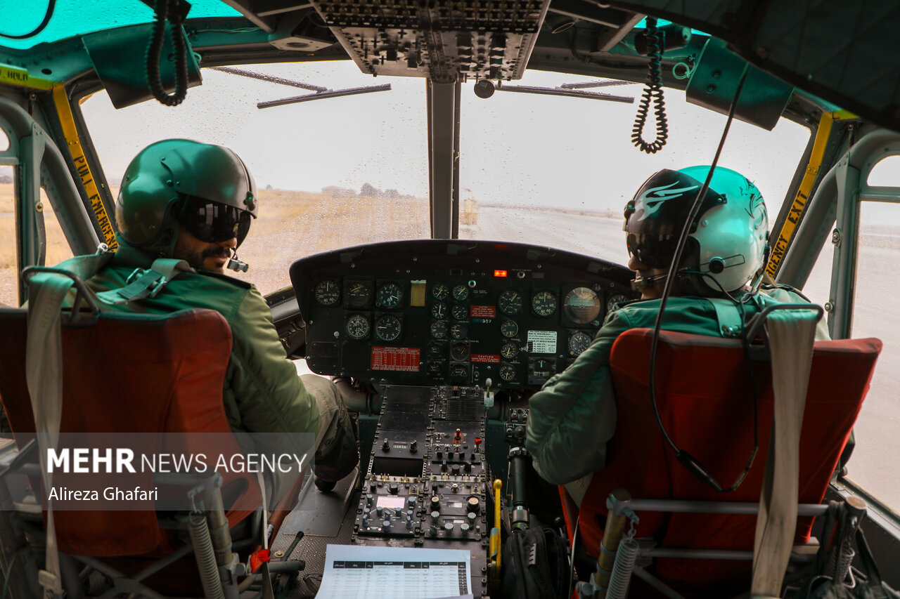 رزمایش اقتدار ۱۰۰ فروندی هوانیروز ارتش