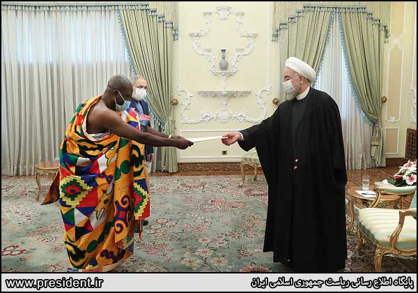 پوشش متفاوت سفیر جدید غنا 