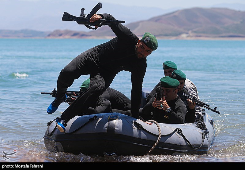 تکاوران نیروی دریایی ارتش